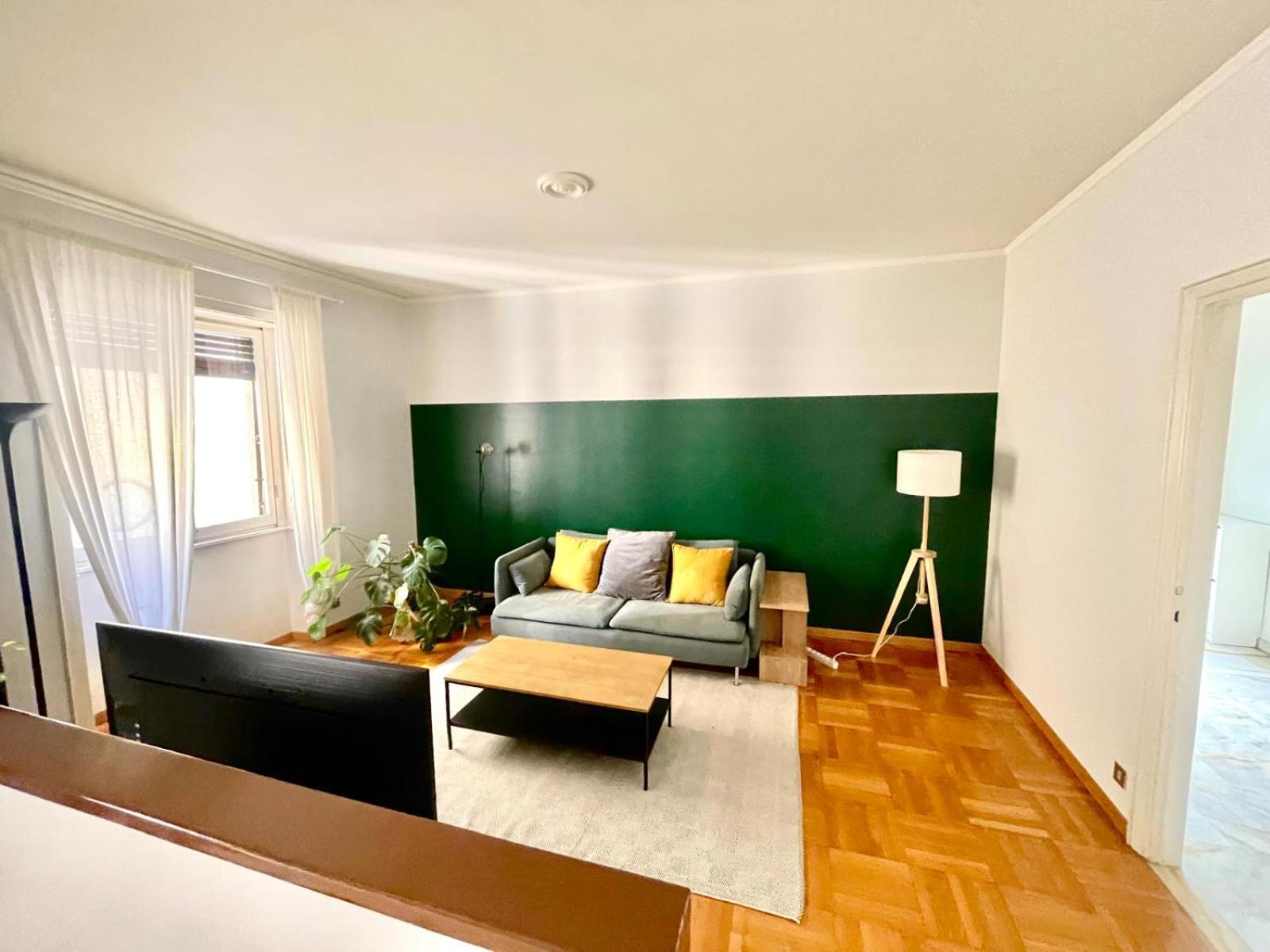 Appartamento Ampio Bilocale Centro Milano